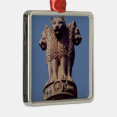 Detail von einer Ashoka Säule Silbernes Ornament (Rechts)