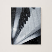 Detaillierte Klaviertasten Puzzle (Vertikal)