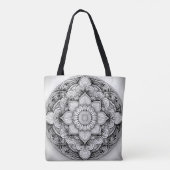 Detaillierte Schwarz-Weiß-Mandala Kunst Tasche (Rückseite)
