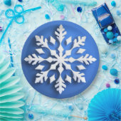 Detailliertes weißes Schneeflockendesign Pappteller (Party)