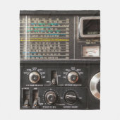 Details eines alten Funkempfängers Fleecedecke (Vorderseite)