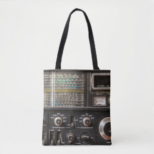 Details eines alten Funkempfängers Tasche