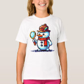 Detective Snowman - Funny Pixel Art Winter Mystery T-Shirt (Vorderseite)
