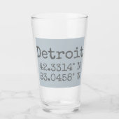 Detroit Latitude Longitude Glas (Vorderseite)