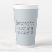 Detroit Latitude Longitude Milchtasse (Vorderseite)