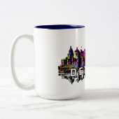 Detroit, Michigan in Graffiti Zweifarbige Tasse (Links)
