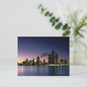 Detroit Skyline bei Dämmerung 2 Postkarte (Stehend Vorderseite)