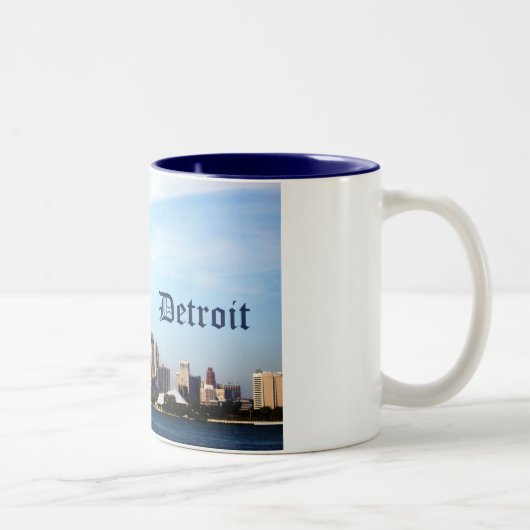Detroit-Skyline Zweifarbige Tasse (Rechts)