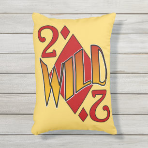 Deuces Wild 2 of Diamonds Playing Card Kissen