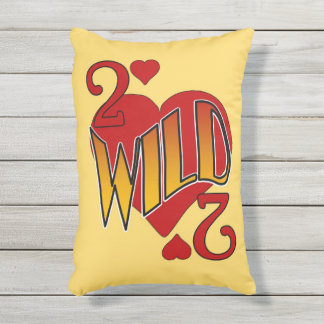 Deuces Wild 2 of Hearts Playing Card Pillow Kissen Für Draußen