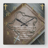 Deuteronomie 31:8 Heilige Bibel mit Kreuz Quadratische Wanduhr (Vorderseite)