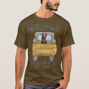 Deutsch Langhaariger LKW fahrender Hund  T-Shirt