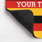 DEUTSCHE FLAGFARBEN + Ihr Text Mousepad (Ecke)