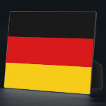 Deutsche Flagge Fotoplatte<br><div class="desc">Mit unserer ausgezeichneten Plakette mit der Flagge Deutschlands bereichern Sie Ihre Dekoration! Diese mit viel Liebe zum Detail gestaltete Plakette ist mehr als nur ein Dekorationsstück; sie ist eine Feier des deutschen Erbes und des Nationalstolzes. Das kühne Design zeigt stolz die ikonischen Elemente der deutschen Fahne und symbolisiert damit die...</div>