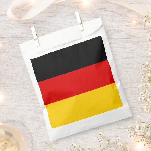 Deutsche Flagge Geschenktütchen (Ausgeschnitten)