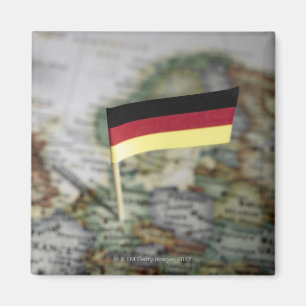 Deutsche Flagge in der Karte Magnet