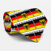 Deutsche Flagge Krawatte (Gerollt)