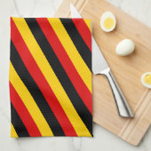 Deutsche Flagge mit roten Herzen Deutschland/Sport Geschirrtuch (Viertel Falte)