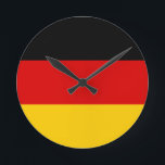 Deutsche Flagge Runde Wanduhr<br><div class="desc">Deutsche Flagge Schwarzes Gold</div>