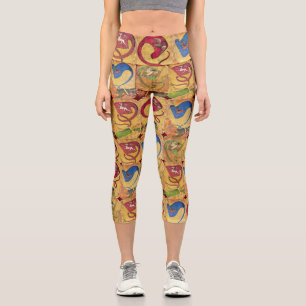 Deutsche Hofkarten Fahnen / Hunde, Hirsche, Falken Capri Leggings