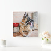 Deutsche Schafe im Wasserbecken Quadratische Wanduhr (Zuhause)