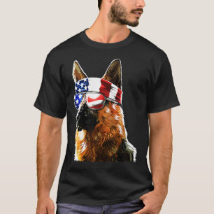 Deutsche Schäferhirte im Juli Patriotische Amerika T-Shirt