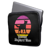 Deutsche Schäferhunde-Mama Laptopschutzhülle (Vorderseite Links)