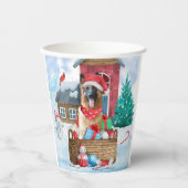 Deutsche Schäferhündin im Schnee Weihnachtshundeha Pappbecher (Vorderseite)