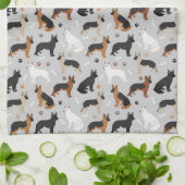 Deutsche Schäferknochen und Klauen Geschirrtuch (Gefaltet)