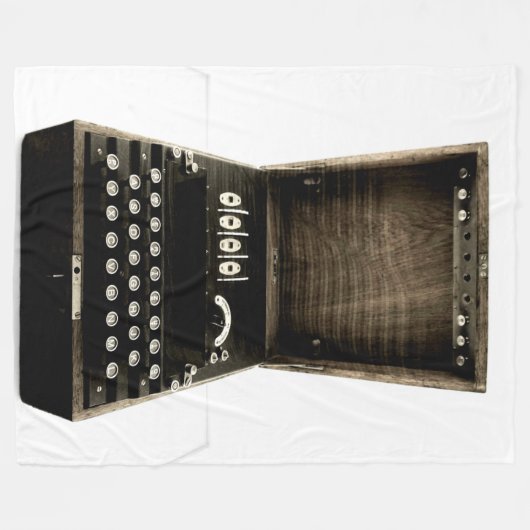DEUTSCHER ENIGMA, DAS MASCHINE KODIERT FLEECEDECKE (Vorderseite (Horizontal))