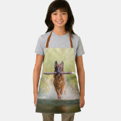 Deutscher Hirte, der mit Stick-Schürze läuft Schürze (Insitu)