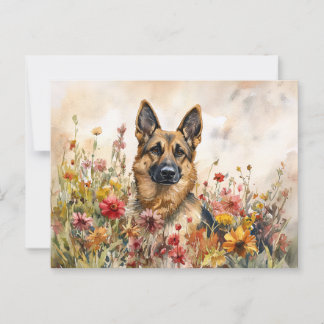 Deutscher Hirte unter dynamischen Wildblumen Postkarte