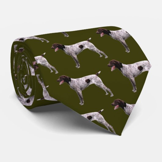 deutscher Kurzzeiger Krawatte (Gerollt)