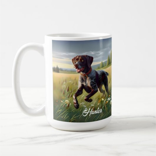 Deutscher Kurzzeitpointer läuft Kaffeetasse (Links)