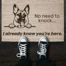 Deutscher Schäferhund braucht nicht zu knallen