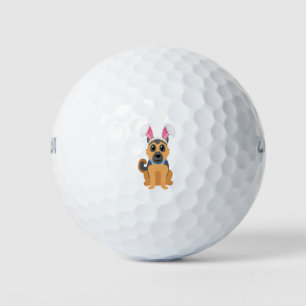 Deutscher Schäferhund ist bereit für Ostern Golfball
