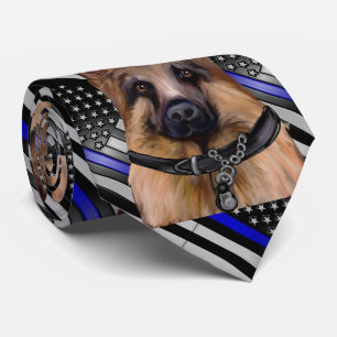 Deutscher Schäferhund Krawatte