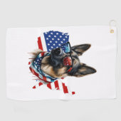 Deutscher Schäferhund mit amerikanischer Flagge I Golfhandtuch (Horizontal)