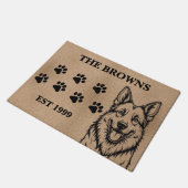 Deutscher Schäferhund mit eigenem Familiennamen Fußmatte (Schrägansicht)