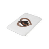 Deutscher Schäferhund mit Herz-Shaped Word Art Badematte (Schrägansicht)