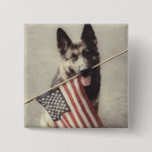 Deutscher Schäferhund mit US-Flagge Button (Vorderseite)