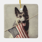 Deutscher Schäferhund mit US-Flagge Keramikornament (Vorderseite)