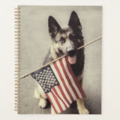 Deutscher Schäferhund mit US-Flagge Planer (Vorderseite)
