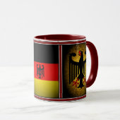 Deutscher, schwarzer Adler deutscher Flagge, Deuts Tasse (VorderseiteRechts)