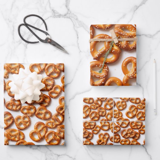 Deutsches Bretzel-Muster Geschenkpapier Set (Vorderseite)