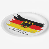 Deutsches Flag "Text Germany Unity Day" bearbeiten Pappteller (Schrägansicht)