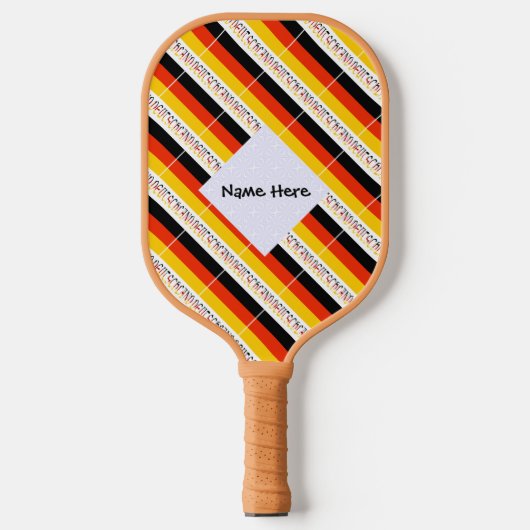 Deutsches und deutsches Flag mit Ihrem Namen verse Pickleball Schläger (Vorderseite)