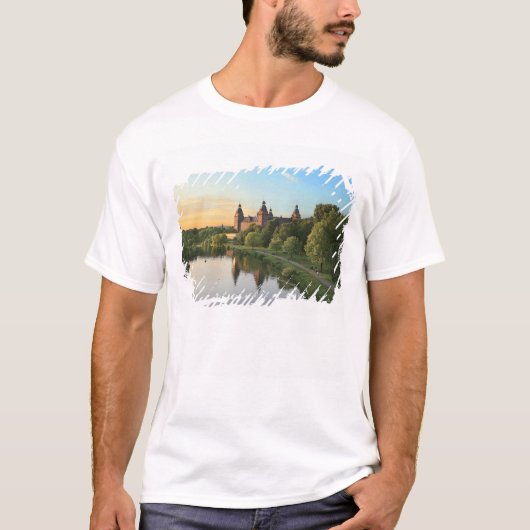Deutschland, Aschaffenburg, Schloss (Schloss) T-Shirt (Vorderseite)