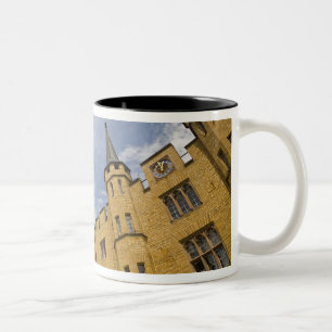 Deutschland, Baden-Württemberg, Hechingen (Gebiet) Zweifarbige Tasse