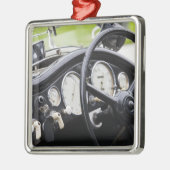 Deutschland, Bayern-Bayern, München. BMW Welt Auto Ornament Aus Metall (Links)